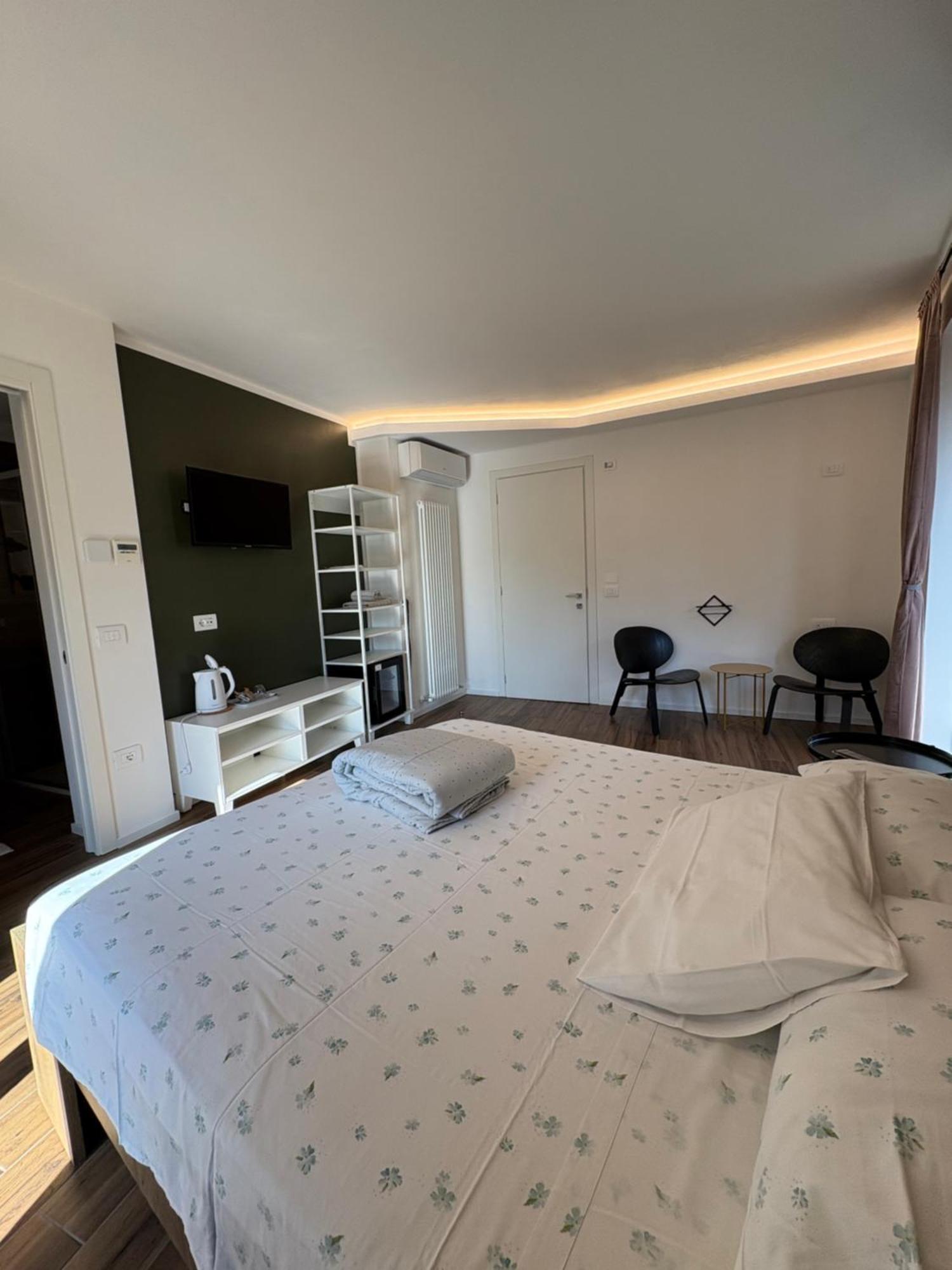 Casa Pitem Torbole Sul Garda Quarto foto