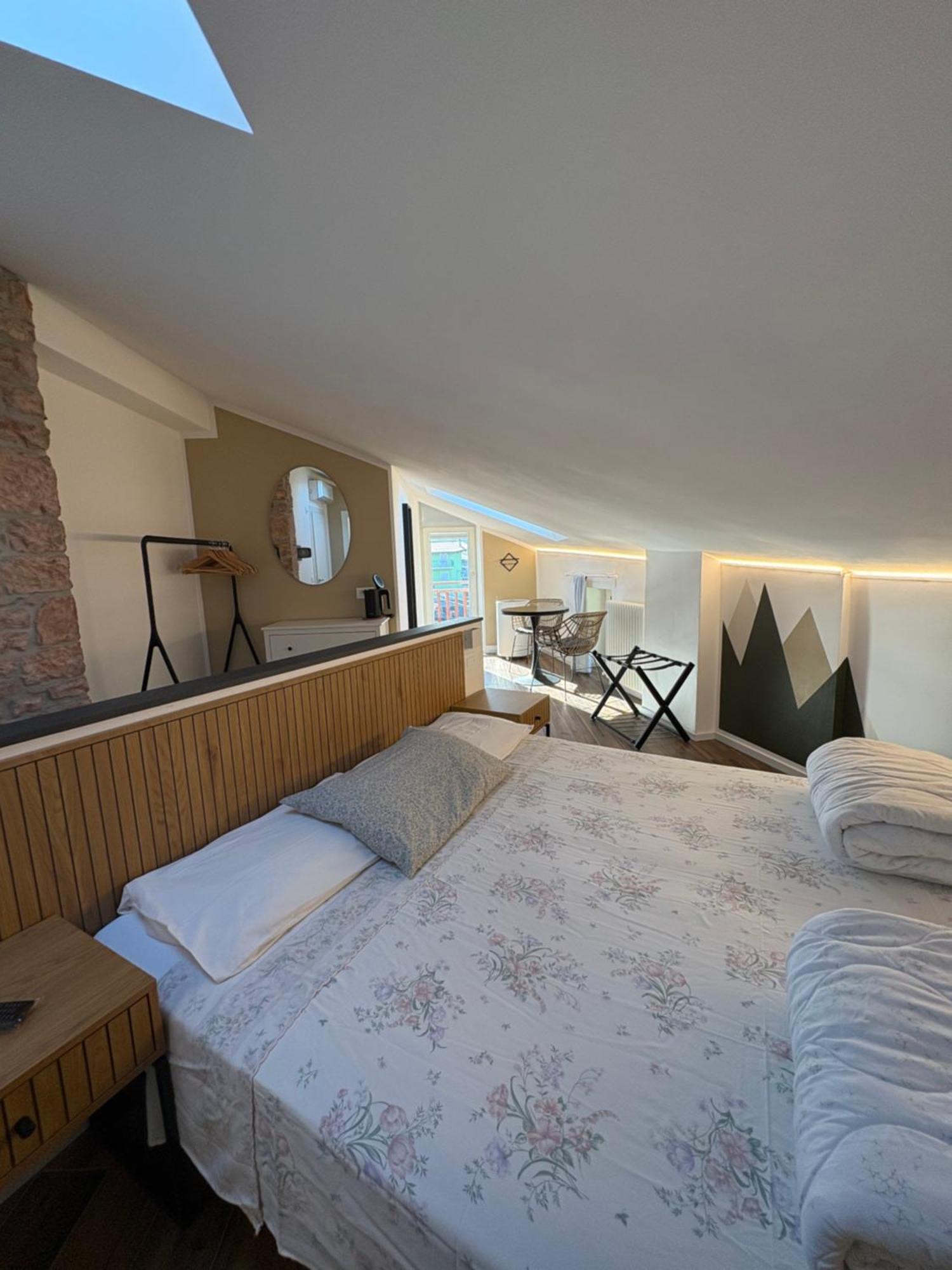 Casa Pitem Torbole Sul Garda Quarto foto