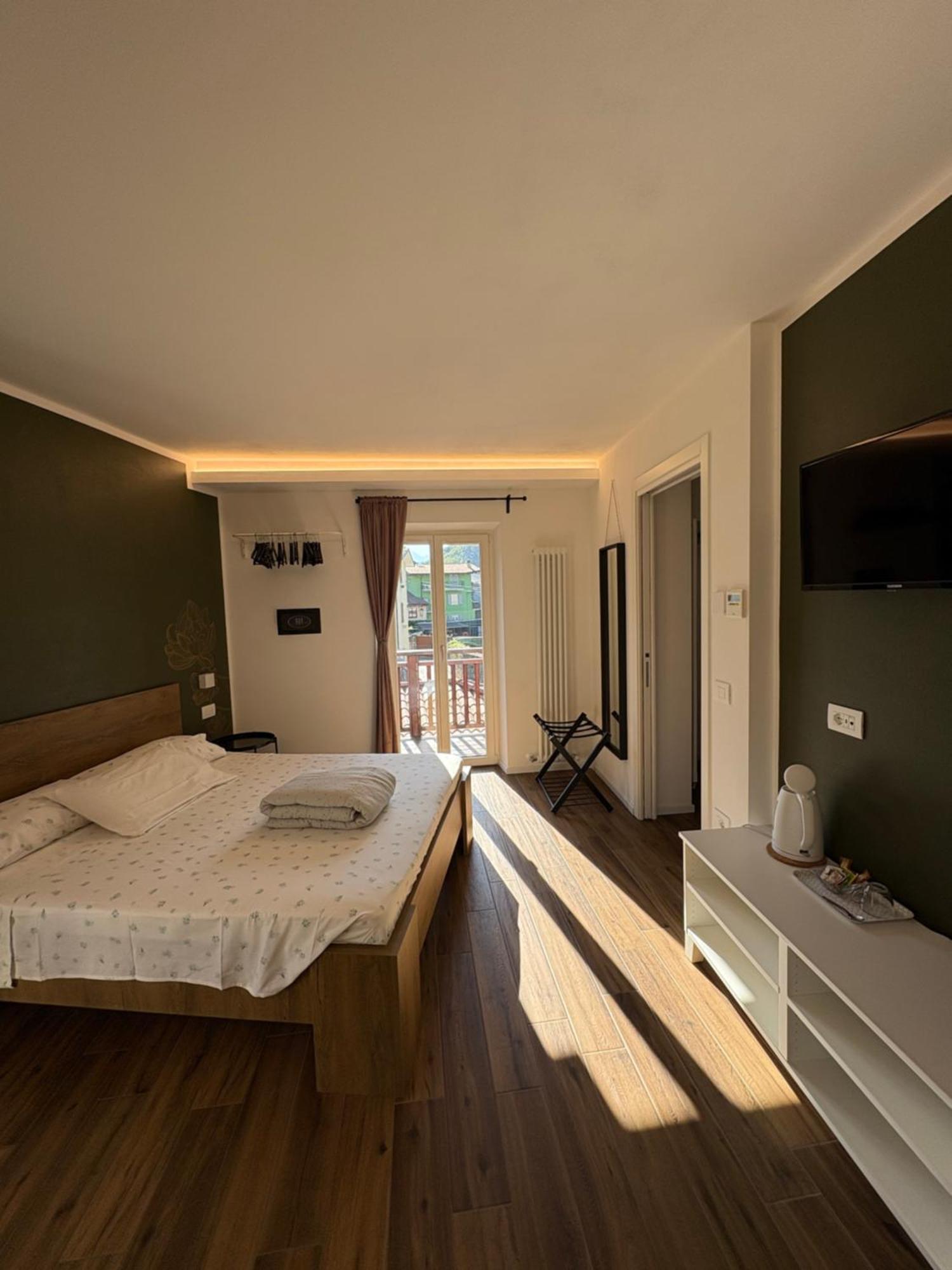 Casa Pitem Torbole Sul Garda Quarto foto