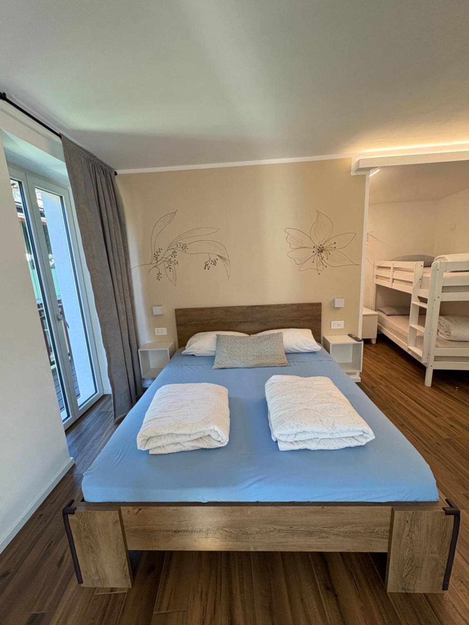 Casa Pitem Torbole Sul Garda Quarto foto