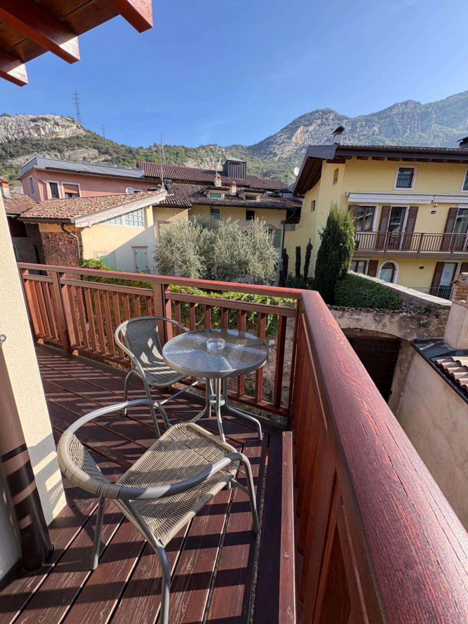 Casa Pitem Torbole Sul Garda Quarto foto