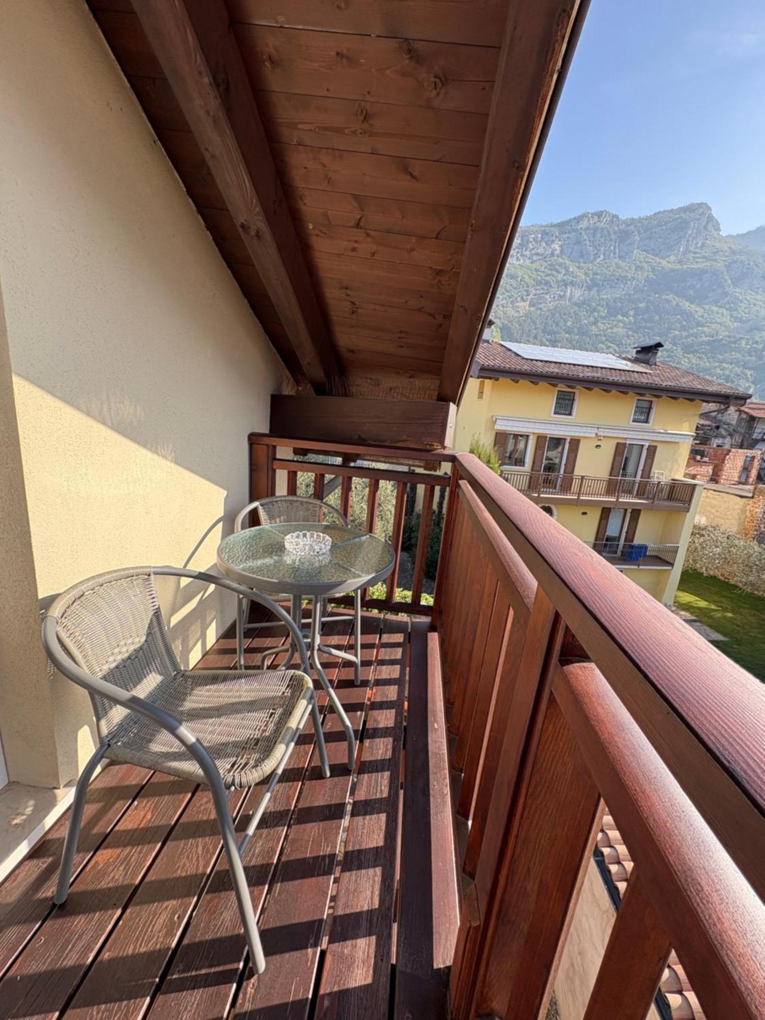 Casa Pitem Torbole Sul Garda Quarto foto